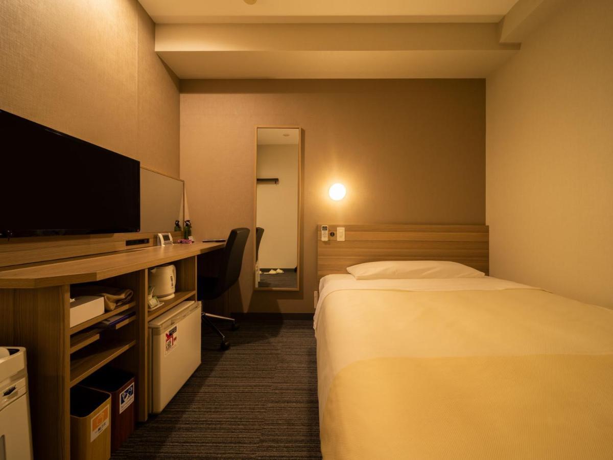 Super Hotel Shinyokohama Yokohama  Extérieur photo
