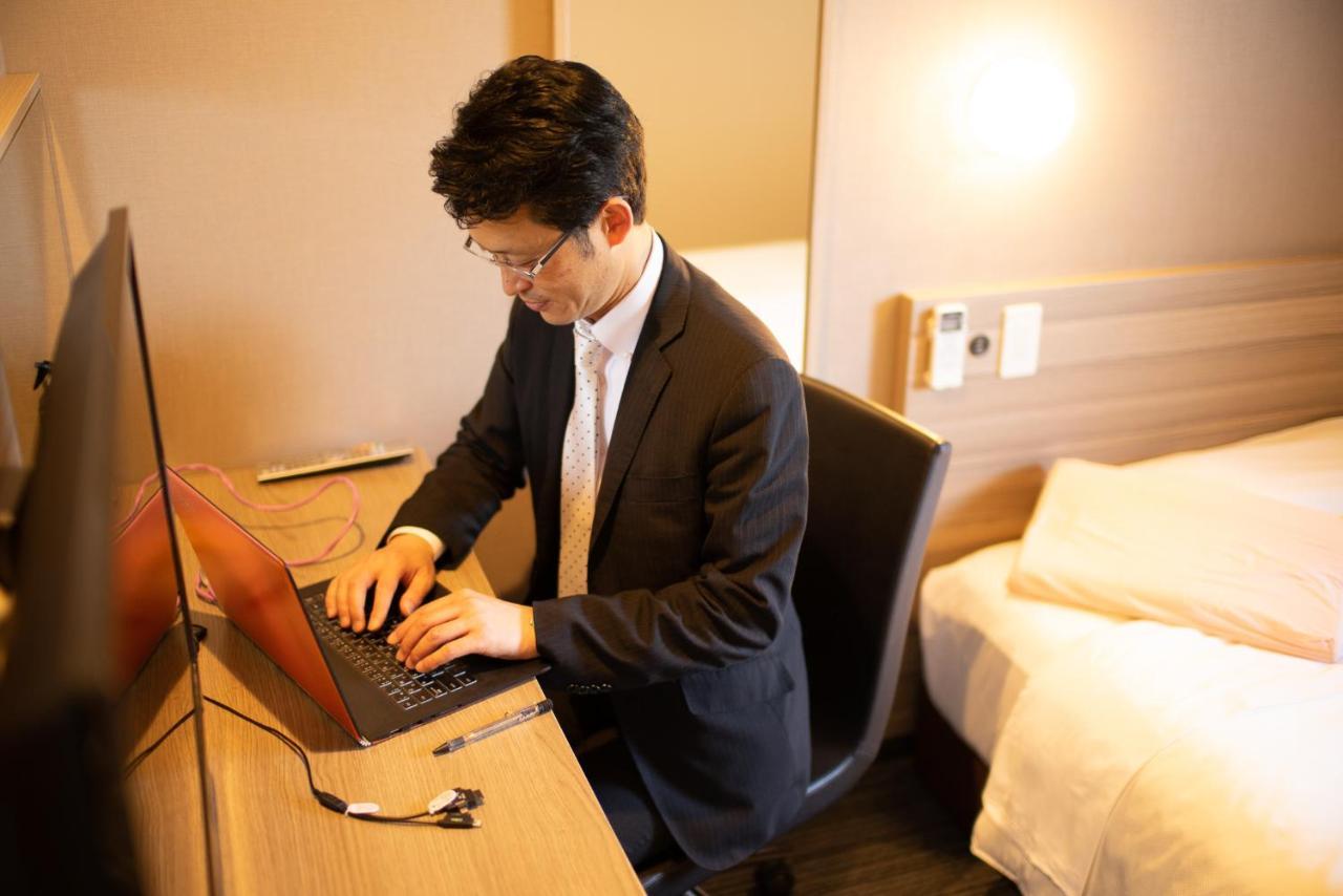 Super Hotel Shinyokohama Yokohama  Extérieur photo